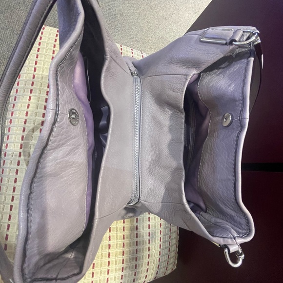 Coach Madison phoebe bag like new ! Dusty grey/lavender color. Beautiful! - Picture 6 of 17